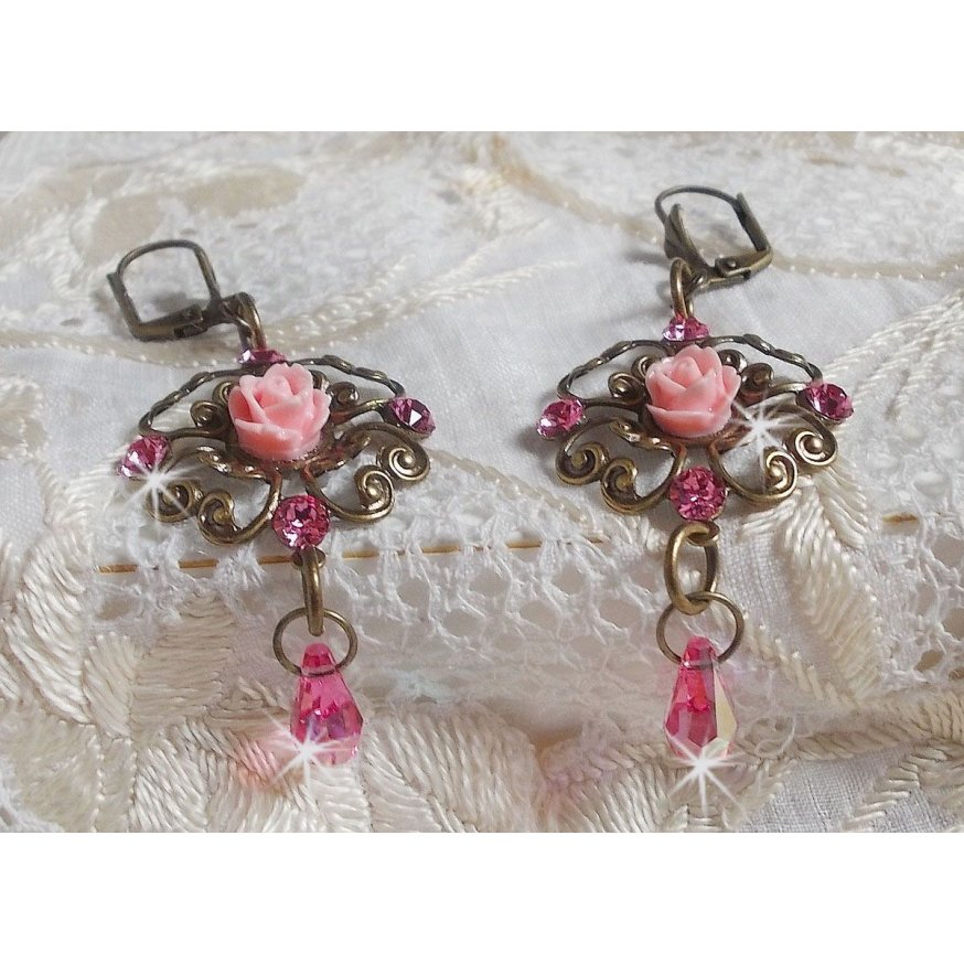 BO Irresistible Eden Collection met deze Swarovski kristallen gemonteerd op bronzen kandelaars