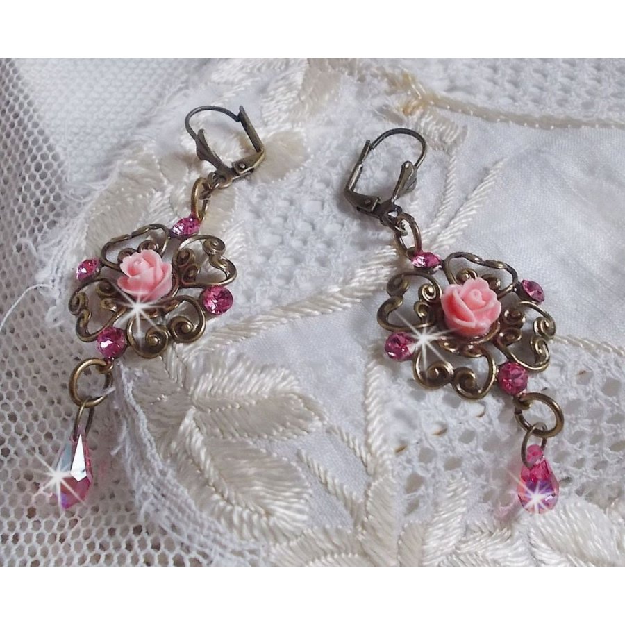 BO Irresistible Eden Collection met deze Swarovski kristallen gemonteerd op bronzen kandelaars