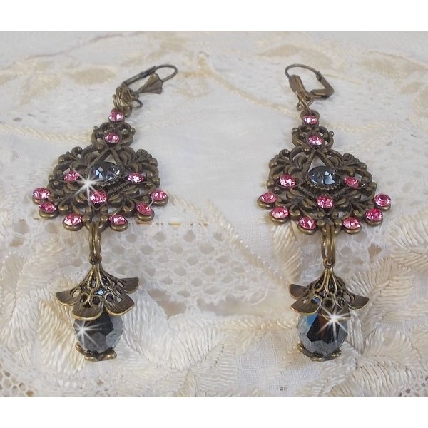 BO Irresistible Love Collection met Swarovski kristallen gemonteerd op bronzen filigraan kandelaars