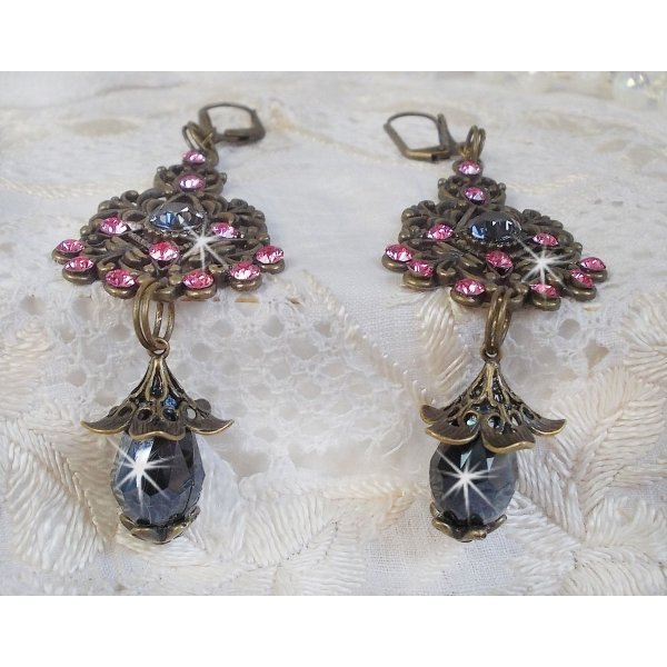 BO Irresistible Love Collection met Swarovski kristallen gemonteerd op bronzen filigraan kandelaars