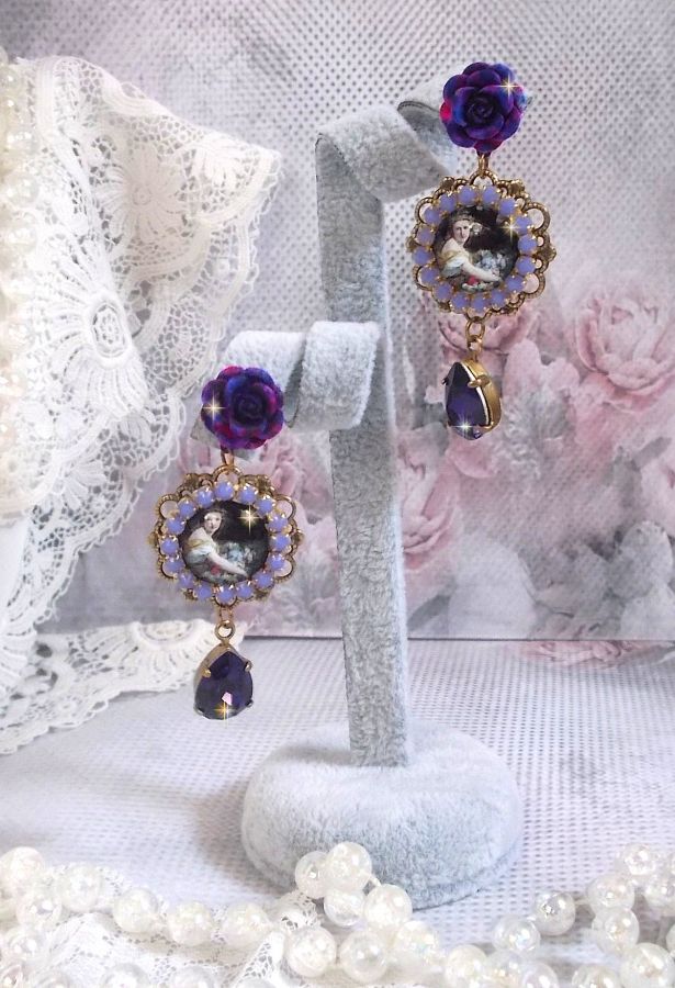 BO La Lavendière gemaakt met vergrootglas cabochons, PureCrystal kristallen, hars cabochons, vergulde en bronskleurige messing accessoires.