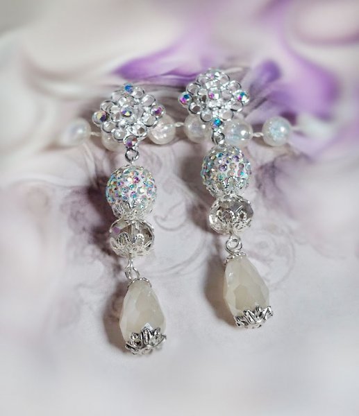 BO Lumi&egrave;re P&eacute;tillante cr&eacute;&eacute;es avec perles strass, gouttes, rondes aplaties verre et perles Crystal Swarovski