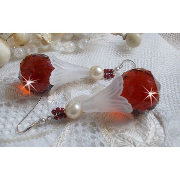 BO Marielle met Swarovski kristallen en gefacetteerde Boheemse kristallen bollen