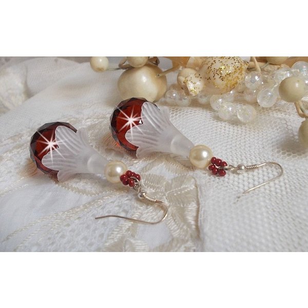 BO Marielle met Swarovski kristallen en gefacetteerde Boheemse kristallen bollen