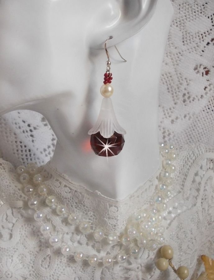 BO Marielle met Swarovski kristallen en gefacetteerde Boheemse kristallen bollen