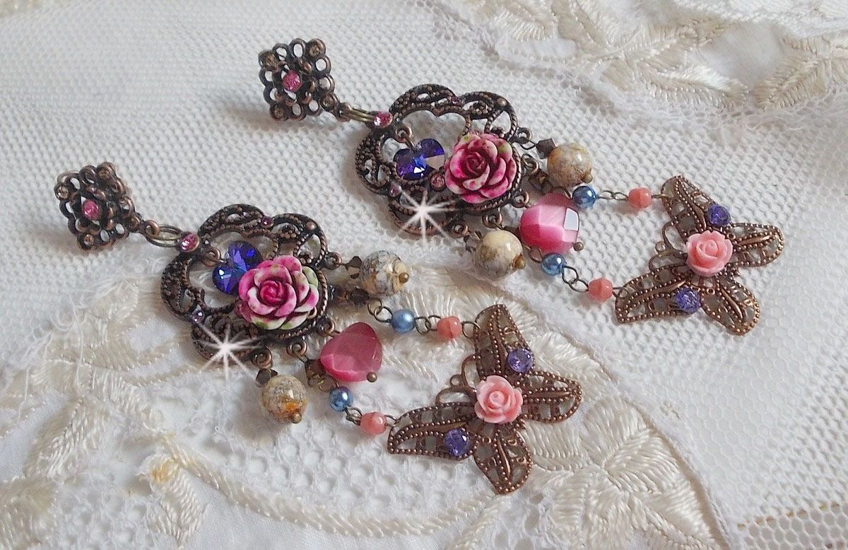 BO Rozen en Vlinder met deze lieve bloemen- en vlinderprints, cat eye glaskralen en roze marmerfacetten