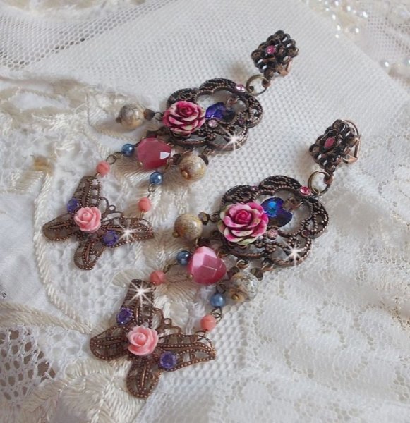 BO Rozen en Vlinder met deze lieve bloemen- en vlinderprints, cat eye glaskralen en roze marmerfacetten