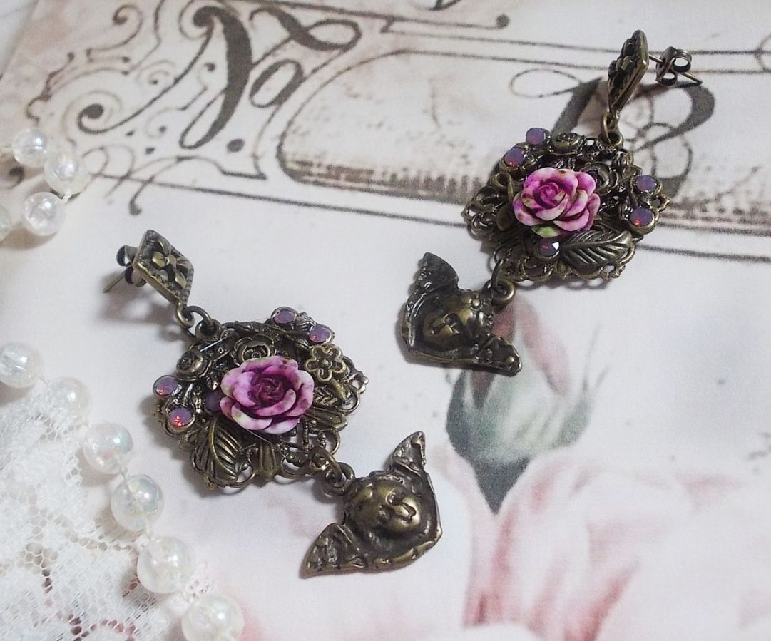 BO Secrets des Angelots gemaakt met harsrozen, Angelot bedels, prints en kristallen
