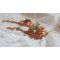 BO Souffle d'Automne chic Ethnic geborduurd met Swarovski kristallen, twee 1960's bohemian glas cabochons, hars rozen en zaad kralen