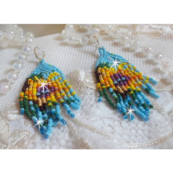 BO Zonnebloem gemaakt met lentekleurige stenen en zilveren dwarsliggers 925/1000