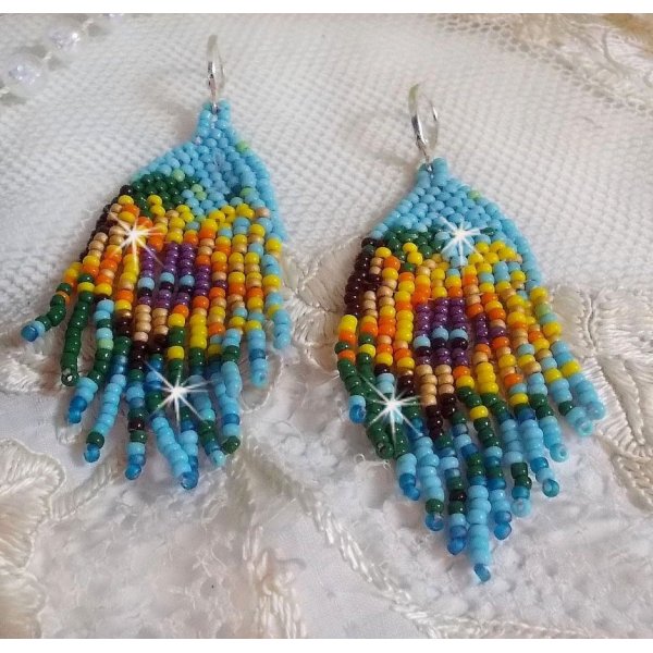 BO Zonnebloem gemaakt met lentekleurige stenen en zilveren dwarsliggers 925/1000