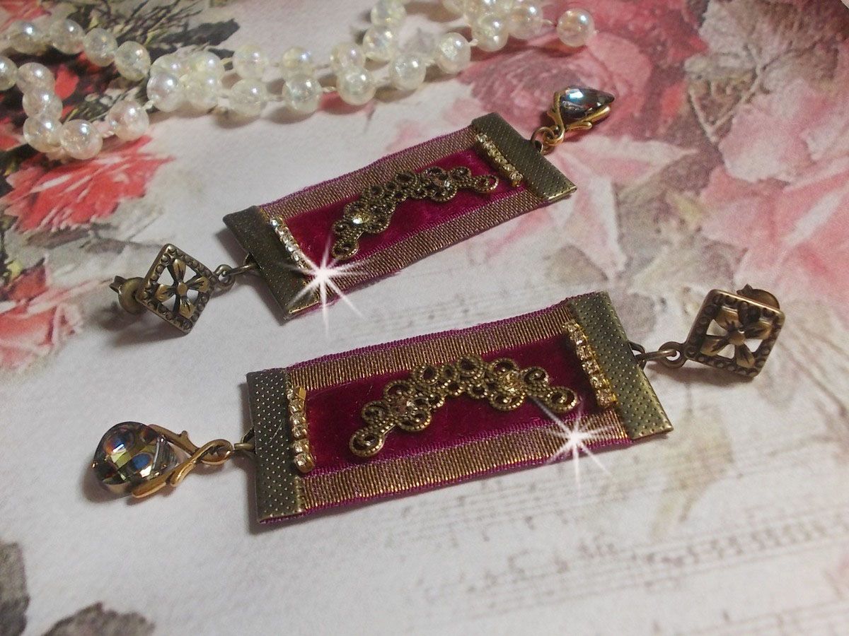 Vintage Arabesk BO gemaakt met Bordeaux vlechten, Swarovski kristallen en prachtige accessoires. 