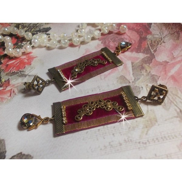 Vintage Arabesk BO gemaakt met Bordeaux vlechten, Swarovski kristallen en prachtige accessoires. 