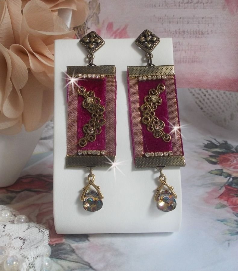 Vintage Arabesk BO gemaakt met Bordeaux vlechten, Swarovski kristallen en prachtige accessoires. 