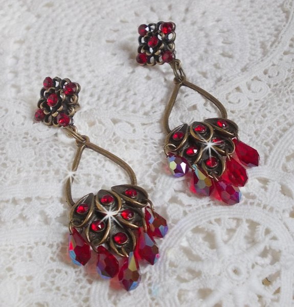 BO Irresistible Ruby Collection gemonteerd op kandelaars met Swarovski kristallen