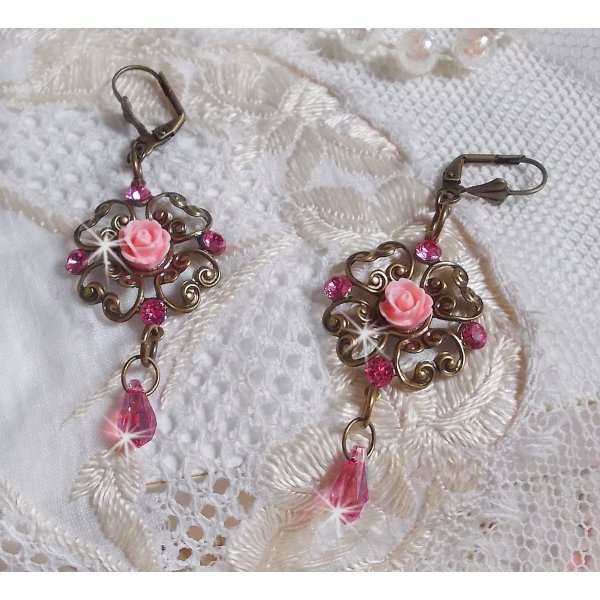 BO Irresistible Eden Collection met deze Swarovski kristallen gemonteerd op bronzen kandelaars