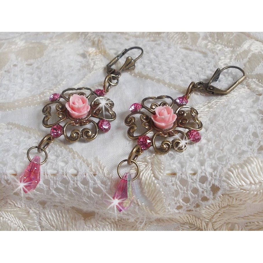 BO Irresistible Eden Collection met deze Swarovski kristallen gemonteerd op bronzen kandelaars