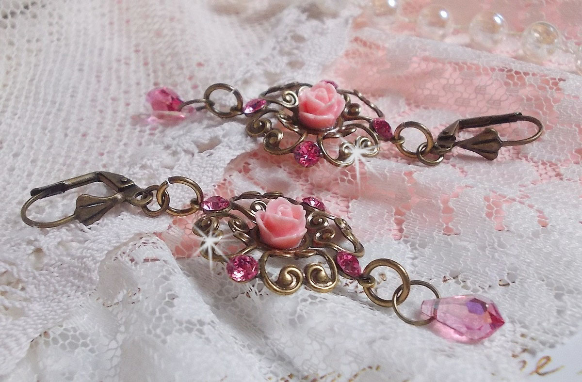 BO Irresistible Eden Collection met deze Swarovski kristallen gemonteerd op bronzen kandelaars