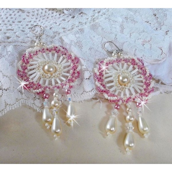 BO D&eacute;tente gemonteerd met Ivory ronde kralen en parelmoer druppels, Antiek roze rocailles en 925 zilveren dwarsliggers