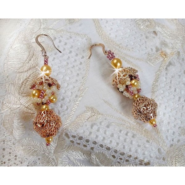 La Petite Robe Jaune oorbellen, een lichtgevende schittering met deze rocailles