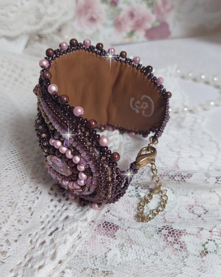 Romance manchet armband geborduurd met vintage stijl mahonie parels en rocailles