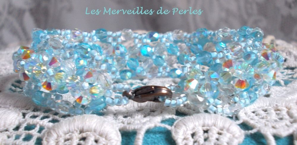 Crystal Blue armband met Swarovski kristal facetten en spinners
