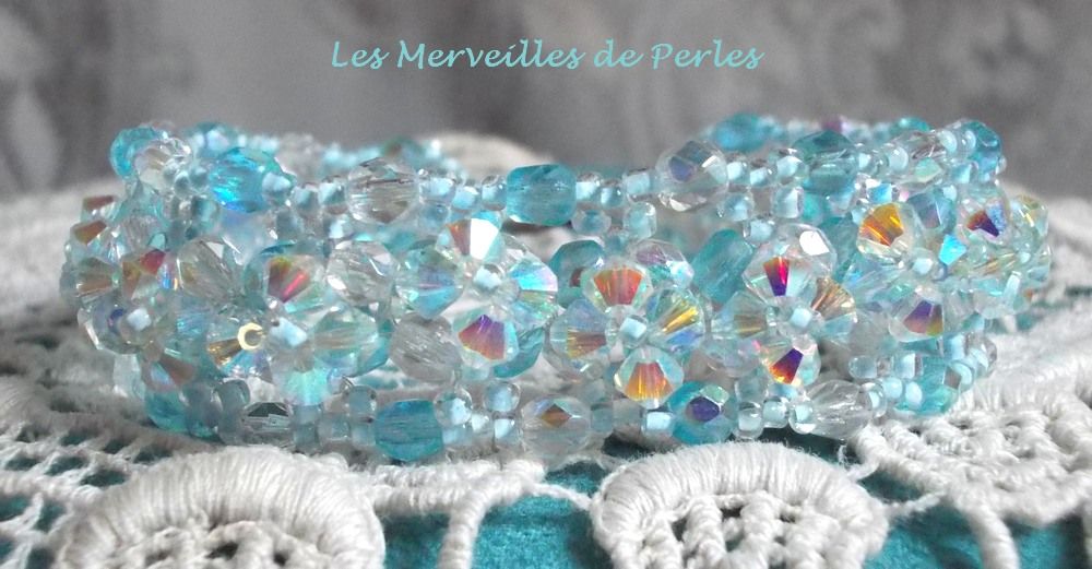 Crystal Blue armband met Swarovski kristal facetten en spinners
