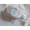 Mint Lace Cuff Armband Haute-Couture geborduurd met Swarovski kristallen, bohemian glaskralen, rocailles en hars Lucite bloemen.