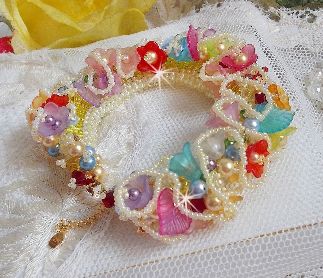 Garden Flowers armband met Swarovski kralen, Frosted bloemen, 3 micron vergulde sluiting