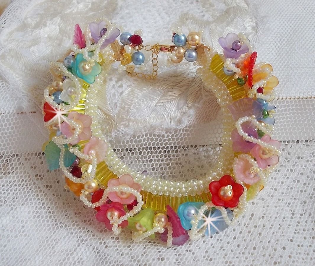 Garden Flowers armband met Swarovski kralen, Frosted bloemen, 3 micron vergulde sluiting