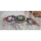 Cheyenne manchet armband geborduurd met een edelsteen, een Fuchsite robijn met Miyuki rocailles en Tsjechische rocailles.
