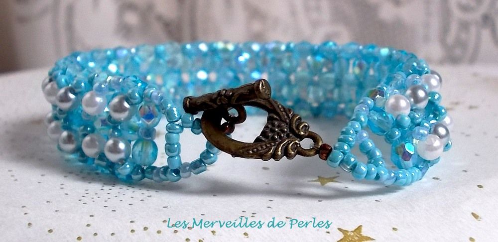 Hemelse kralen armband met facetten en parelmoer glazen kralen