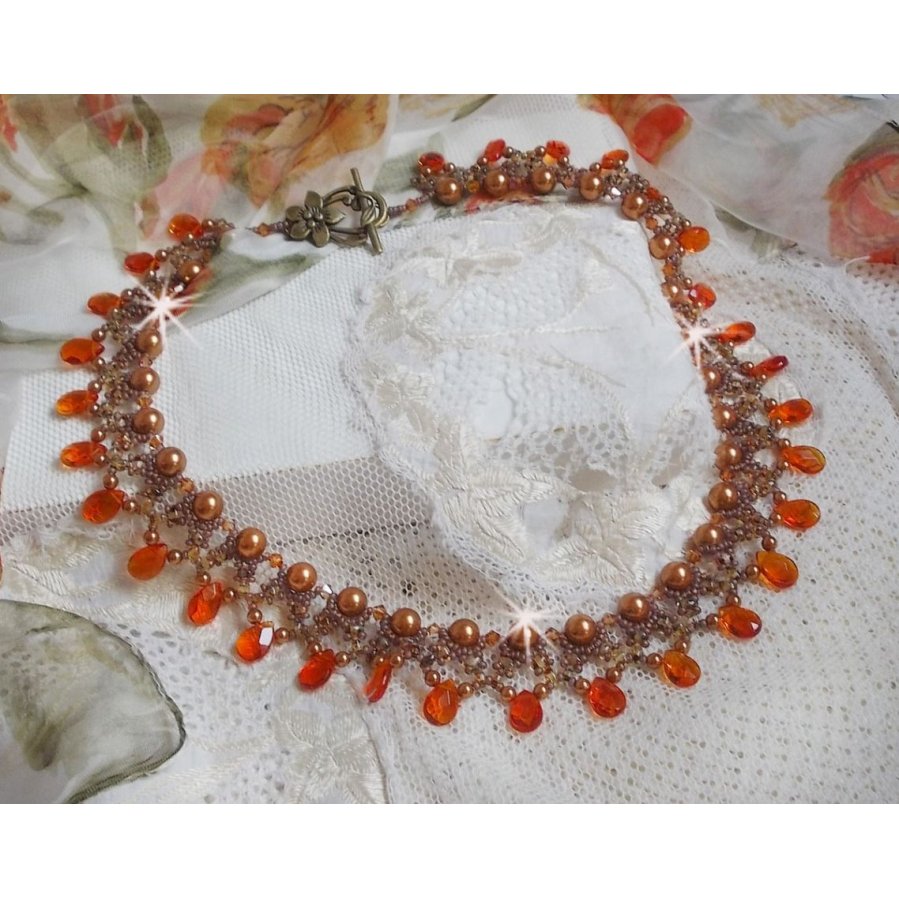Amber halsketting met Swarovski kristallen parels en facetgeslepen glasdruppels