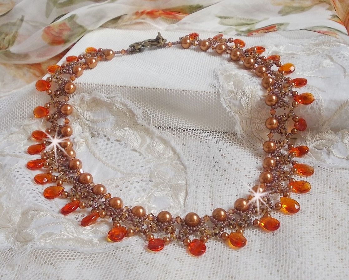 Amber halsketting met Swarovski kristallen parels en facetgeslepen glasdruppels