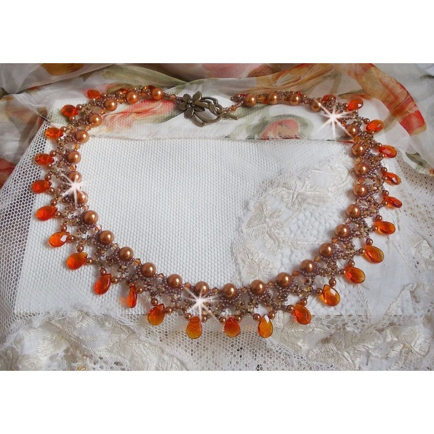 Amber halsketting met Swarovski kristallen parels en facetgeslepen glasdruppels
