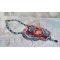 Bel'Art slabbetjesketting met jaren 50 hars cabochon, rocailles en Swarovski kristallen parels 
