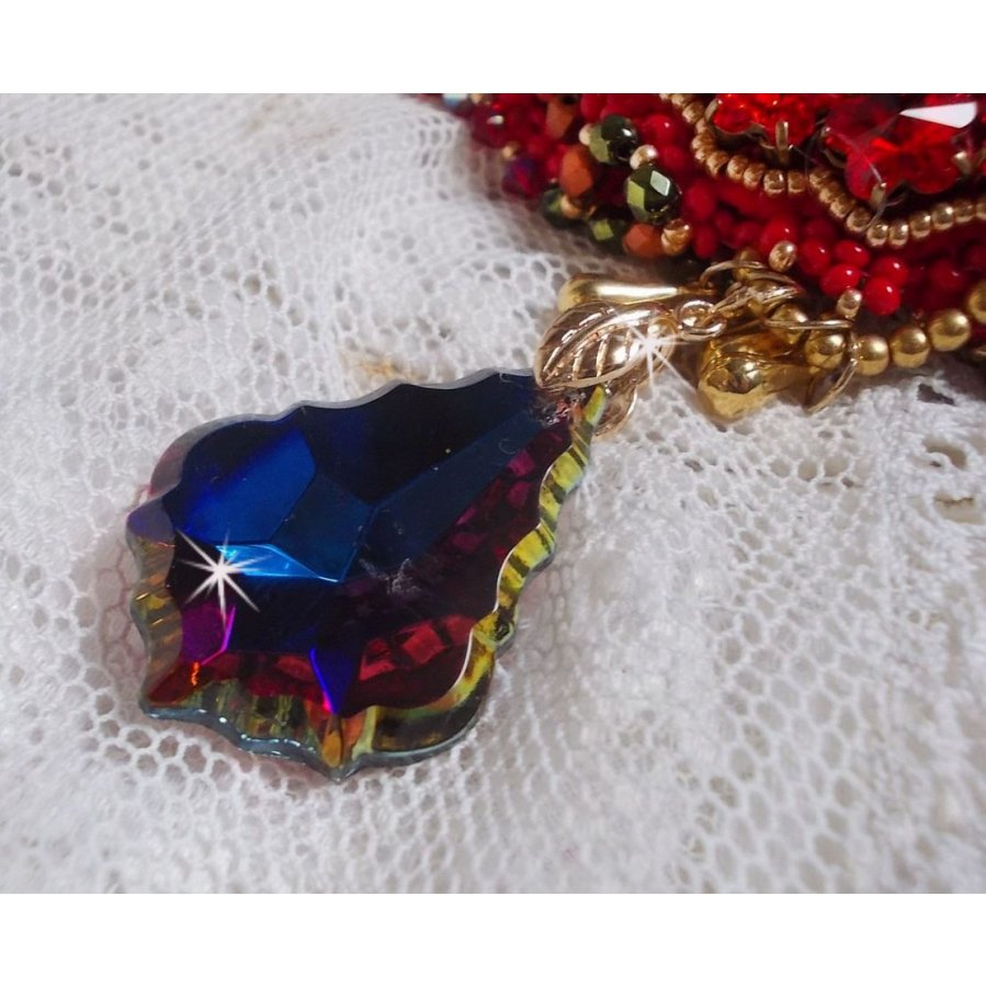 Mia Haute-Couture Barok/Vintage halsketting geborduurd met Swarovski kristallen, verguld, diverse kwaliteitskralen