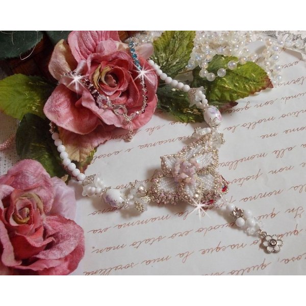 Collier Nuit Etoil&eacute; avec des perles semi-pr&eacute;cieuses et Cristaux de Swarovski