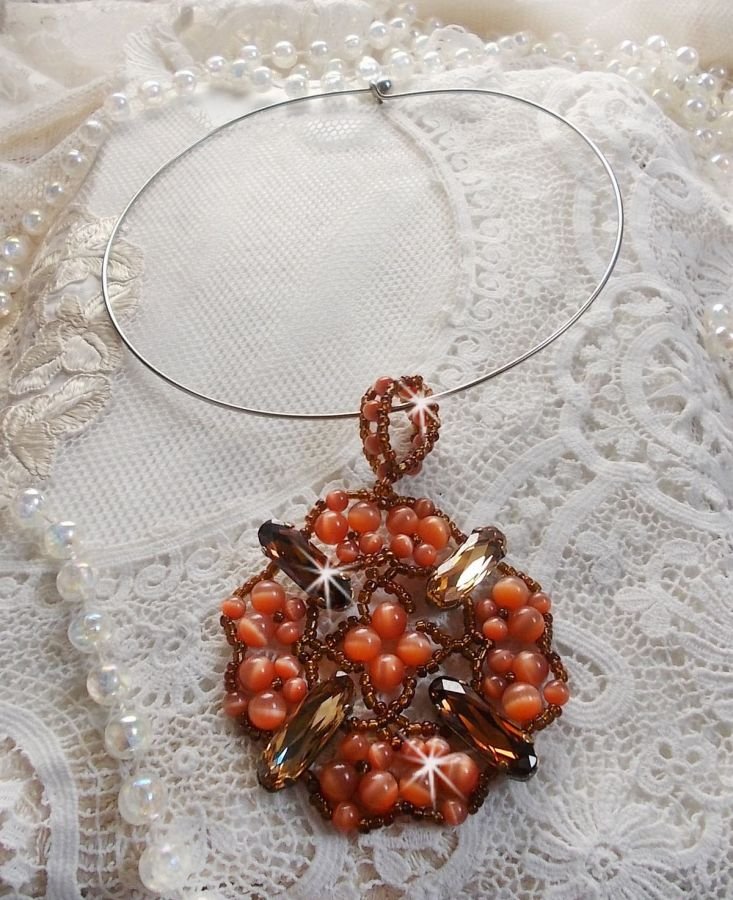 Herfst hanger ketting met Swarovski kristallen en kattenoog glazen kralen