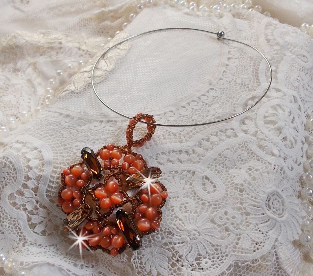 Herfst hanger ketting met Swarovski kristallen en kattenoog glazen kralen