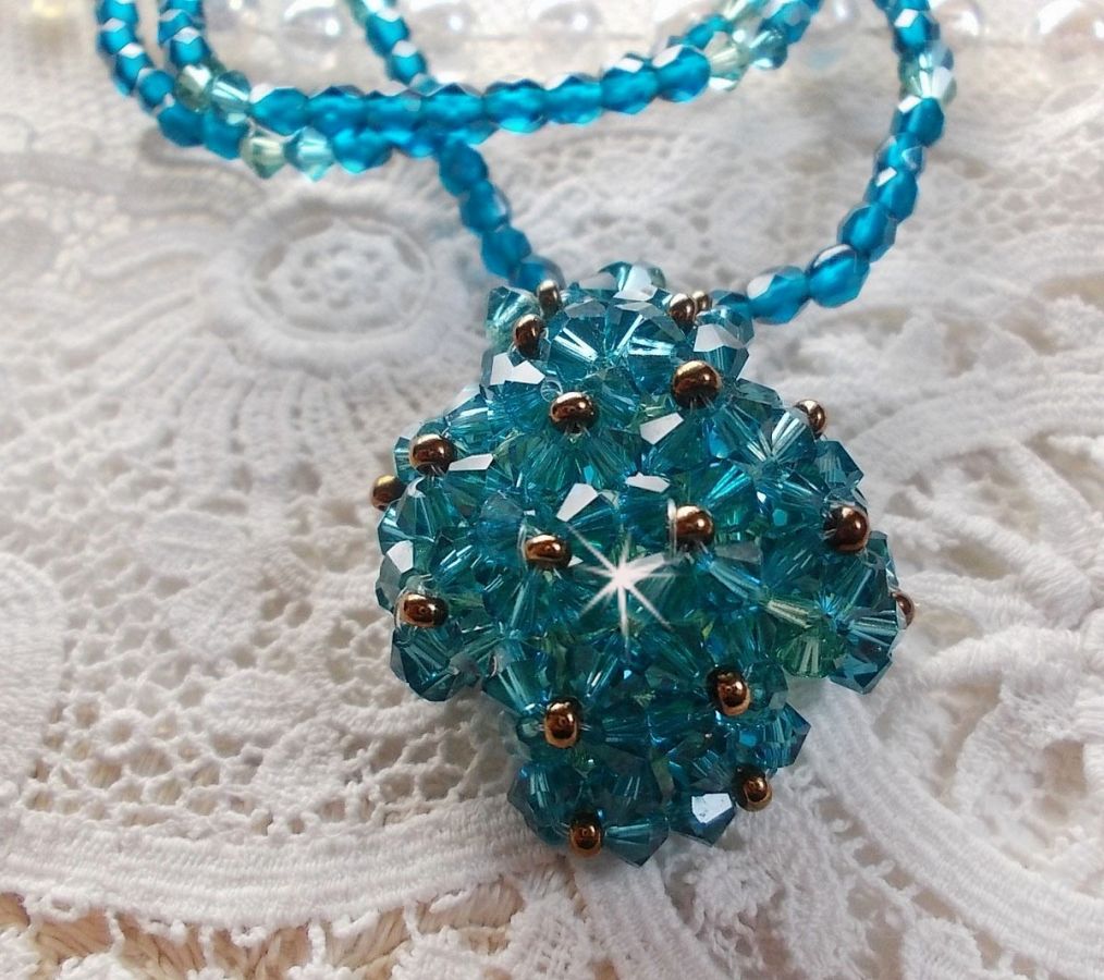 Smaragd hanger ketting met Swarovski kristallen spinners en facetten
