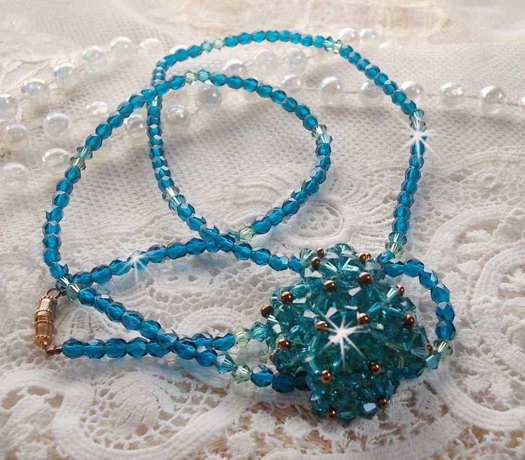 Smaragd hanger ketting met Swarovski kristallen spinners en facetten