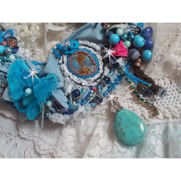 Wild West ketting, een trend uit het Amerikaanse Westen met halfedelstenen en diverse kralen.