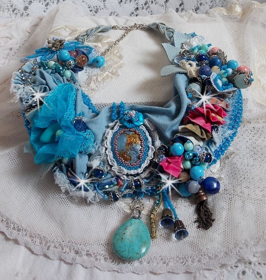 Wild West ketting, een trend uit het Amerikaanse Westen met halfedelstenen en diverse kralen.