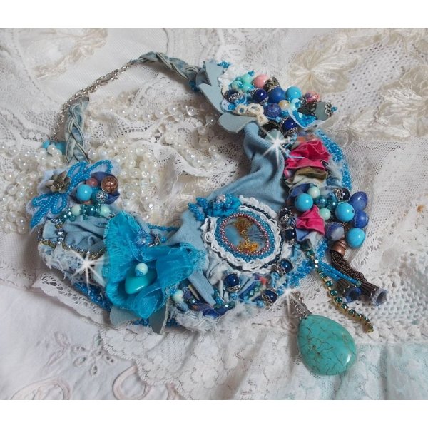 Wild West ketting, een trend uit het Amerikaanse Westen met halfedelstenen en diverse kralen.