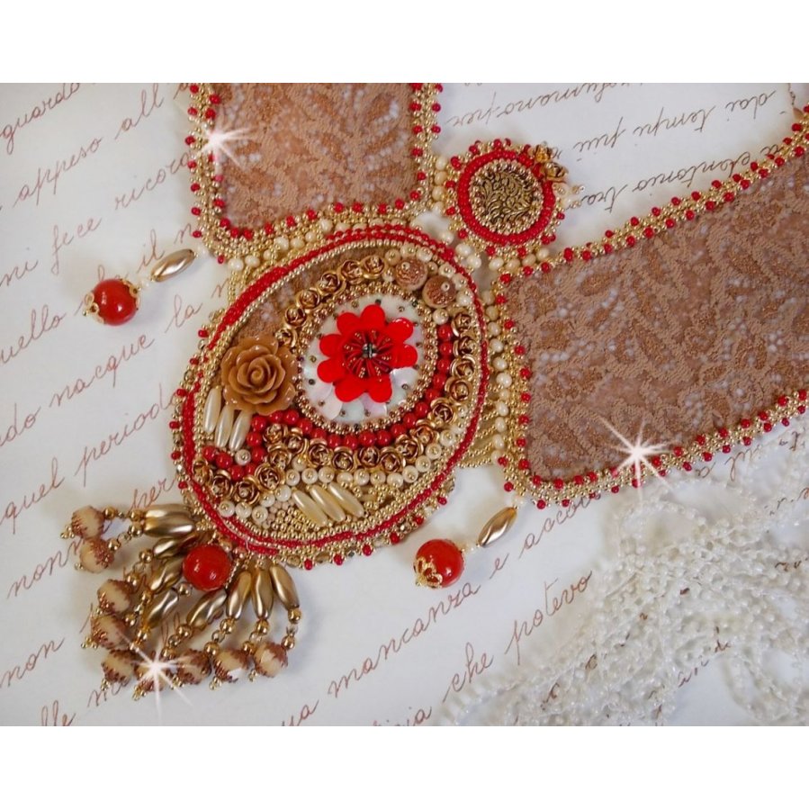 Renaissance ketting met gouden en rode rocailles