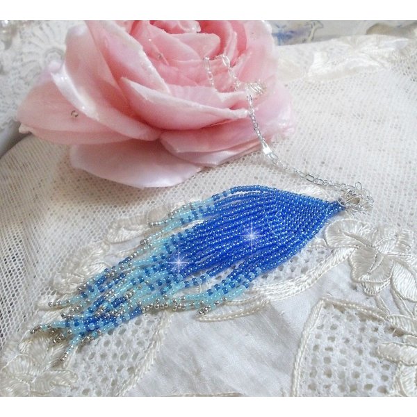 Zachte blauwe dromen hanger gemaakt met Sky Blue, saffier, zilveren kwaliteit zaad kralen met 925/1000 Sterling Silver accessoires