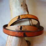 Trio lederen armbanden gepersonaliseerd door gravure met ontwerpen van uw keuze