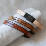 Verstelbare leren riem met zwarte sluiting voor personalisatie door gravure 