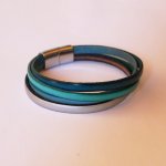 Manchetarmband met 4 turquoise ledersoorten